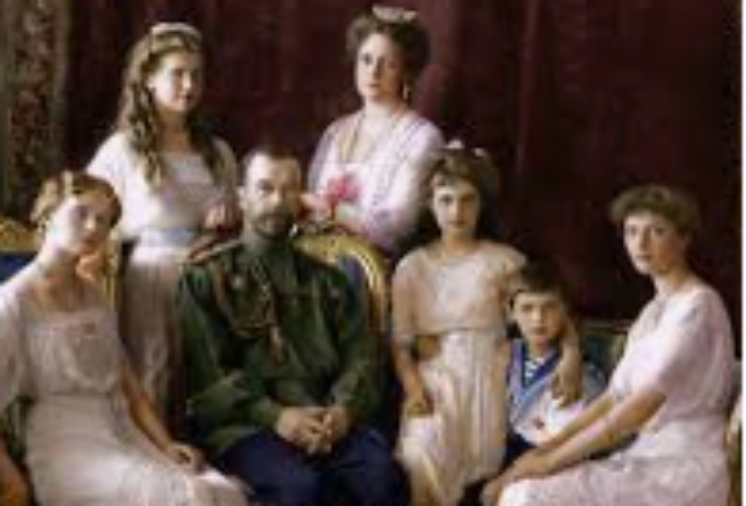 В Москве начинает работать выставка о художественном воспитании в семье Романовых